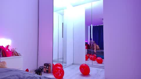 moniquebliss online show from February 22, 6:47 am