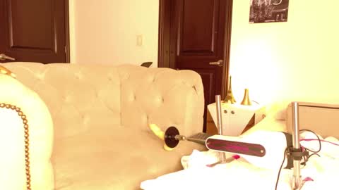 Snapshot of moniquemulberry chatting on October 1, 10:37 pm moniquemulberry online show from October 1, 10:37 pm