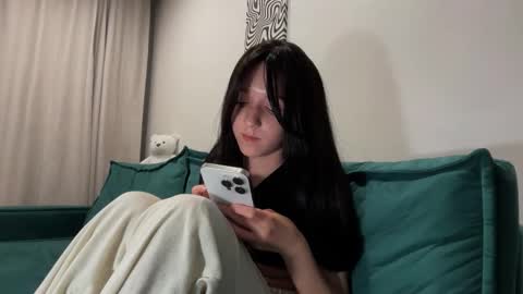 monnymoon online show from September 29, 6:57 pm