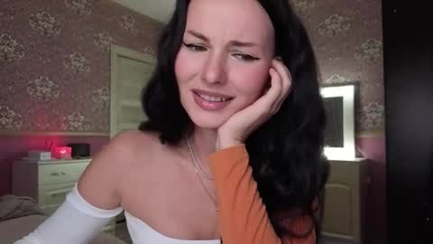 monparis_dream online show from March 27, 2:40 pm