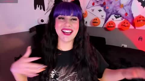 Lu online show from October 22, 5:23 am