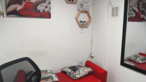 monserrat online show from January 31, 7:11 pm