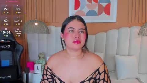   online show from November 30, 11:03 am