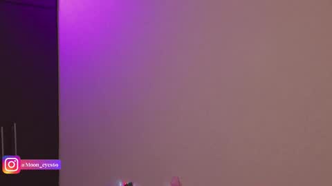 Im a independent model  Welcome online show from March 24, 12:05 am