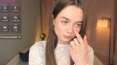 moon_puzzles online show from April 3, 8:07 pm