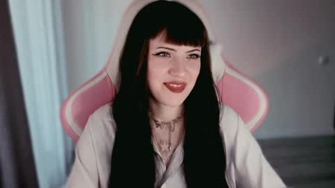  sophie  online show from June 4, 4:33 pm