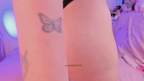 moonliight__ online show from May 22, 3:54 pm