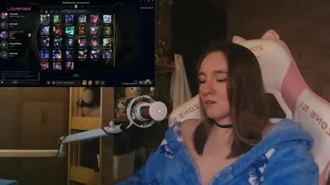 Katrin online show from May 27, 9:12 pm