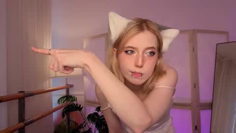 Asuna online show from February 22, 2:07 pm