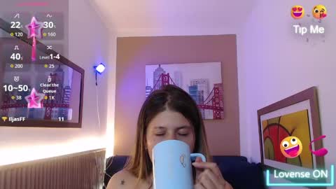 moonna_linnda online show from May 21, 5:55 pm
