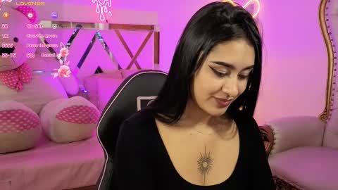 Snapshot of moonshine_tay chatting on September 23, 8:29 pm Moon online show from September 23, 8:29 pm