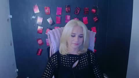 Susanna online show from March 13, 12:50 pm