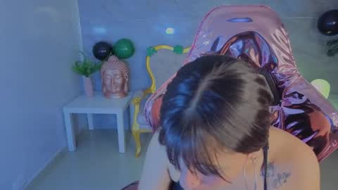 Mora  online show from March 18, 3:11 am