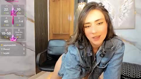 Moriah online show from March 11, 8:22 pm