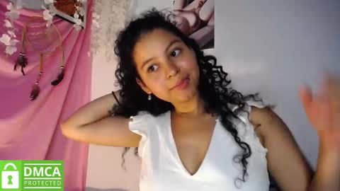 Snapshot of mr_mrscurie chatting on September 21, 9:46 pm Mr Mrs Curie online show from September 21, 9:46 pm