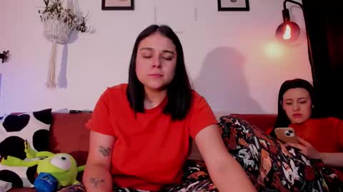 Laura online show from February 22, 3:07 am