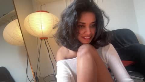 mriea_ online show from February 2, 4:55 am