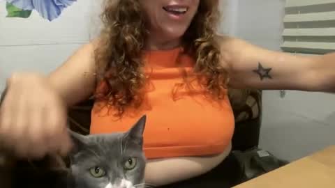 mrs_kinkie online show from December 7, 1:25 am