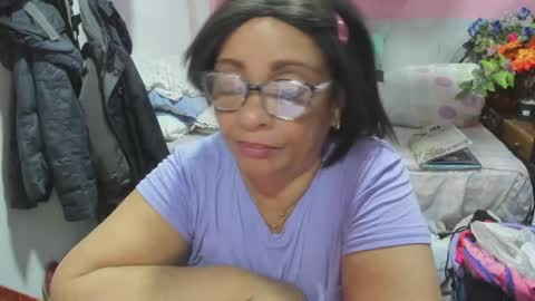mrs_mommy online show from May 16, 1:19 am