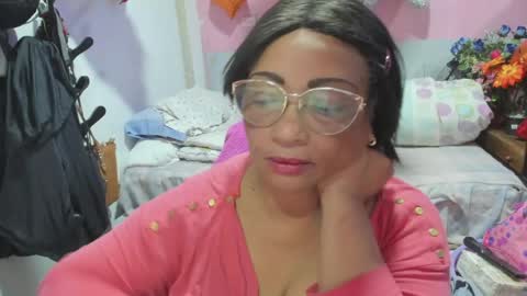 mrs_mommy online show from May 23, 1:15 am