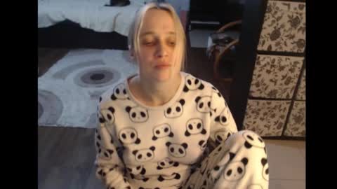 Sasha online show from November 18, 6:31 pm