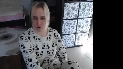 Sasha online show from March 25, 7:33 am