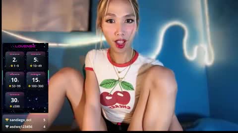 ms_maureenx69x online show from May 26, 8:30 pm
