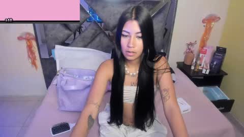 Ms Meloddy online show from May 27, 8:28 pm
