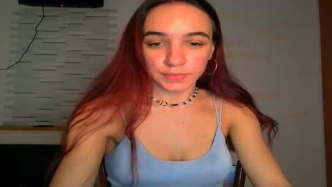 Snapshot of ms_sophiee chatting on December 21, 4:46 pm ms_sophiee online show from December 21, 4:46 pm