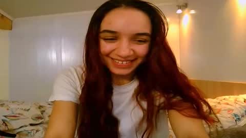 Snapshot of ms_sophiee chatting on December 25, 9:43 pm ms_sophiee online show from December 25, 9:43 pm