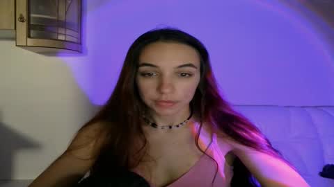 Snapshot of ms_sophiee chatting on March 1, 6:32 pm ms_sophiee online show from March 1, 6:32 pm