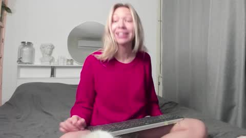 Laurka online show from September 30, 6:02 pm