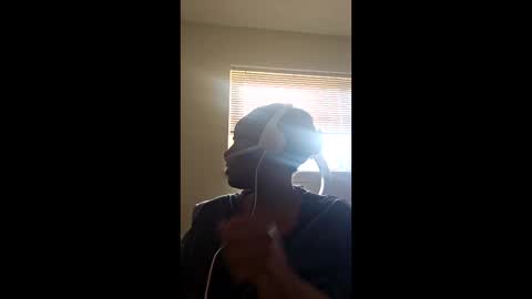 msmechocolate online show from April 3, 10:08 pm