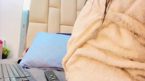 FERNANDA 3 online show from March 25, 3:12 am