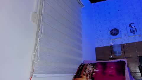 Manuela  online show from December 2, 7:10 am