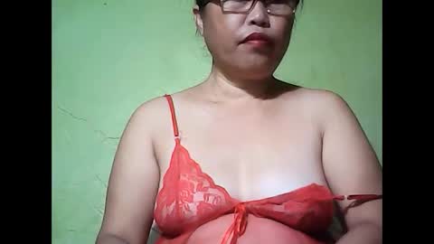 muffy_bunny online show from May 26, 8:41 pm