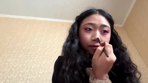 Mia online show from March 6, 10:16 pm