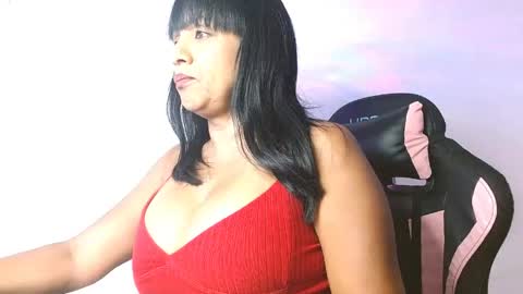 yuli online show from May 25, 8:46 am
