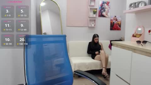 muriel_elvin online show from October 7, 9:25 am