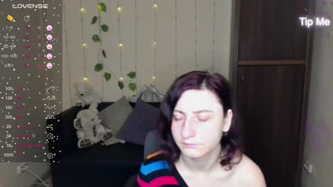 Snapshot of muse_kitty_jenia chatting on January 24, 6:56 pm Jenya online show from January 24, 6:56 pm