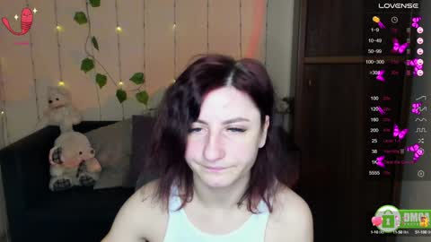 Snapshot of muse_kitty_jenia chatting on February 6, 6:46 pm Jenya online show from February 6, 6:46 pm