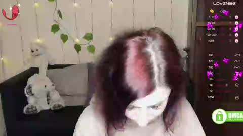 Snapshot of muse_kitty_jenia chatting on February 13, 6:59 pm Jenya online show from February 13, 6:59 pm