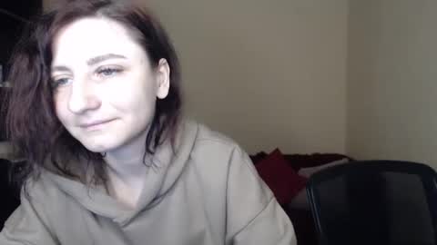Snapshot of muse_kitty_jenia chatting on February 15, 6:33 pm Jenya online show from February 15, 6:33 pm