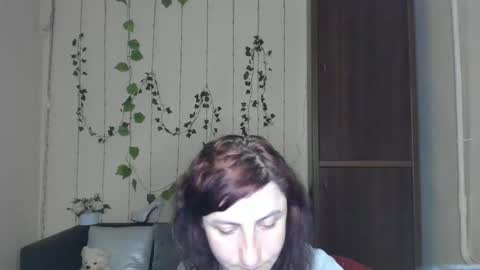 Jeneva online show from May 11, 5:43 pm