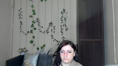 Jeneva online show from May 18, 4:07 am