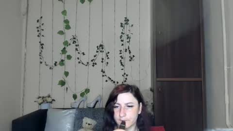 Jeneva online show from May 19, 1:56 am