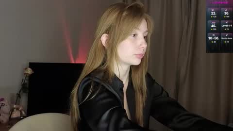 moore online show from October 25, 8:59 pm