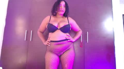 My Sweety Bom online show from April 30, 1:27 pm