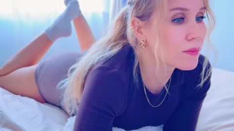 Mya-be Yours P online show from March 30, 2:49 pm