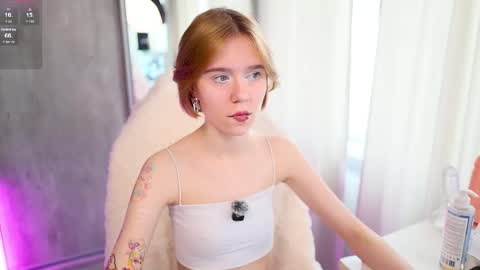 Lana online show from April 1, 7:53 am